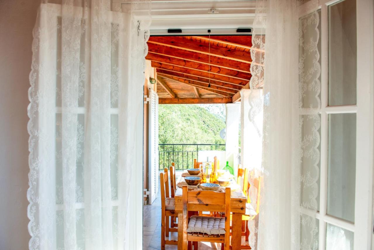 Aphrodite'S Maisonette On Corfu Island 바바티 외부 사진
