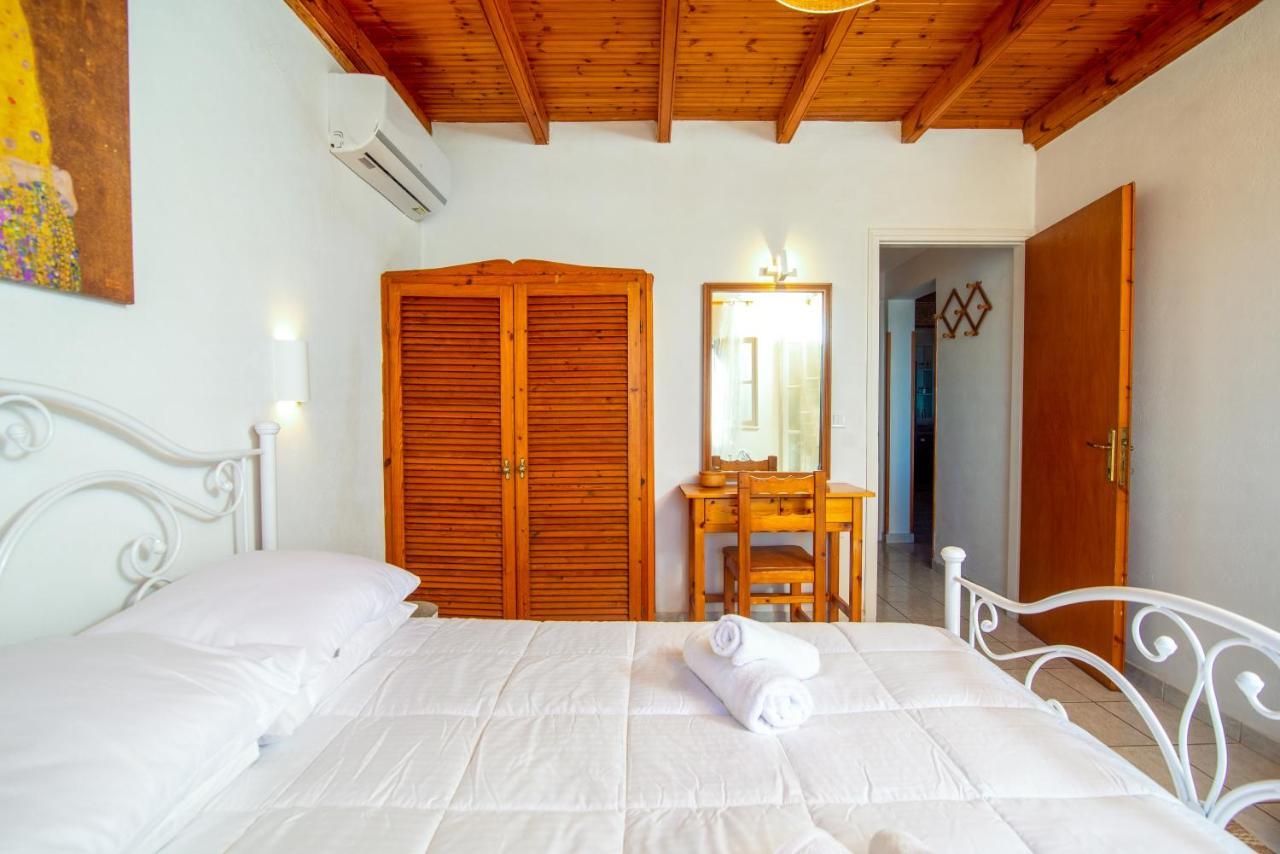 Aphrodite'S Maisonette On Corfu Island 바바티 외부 사진