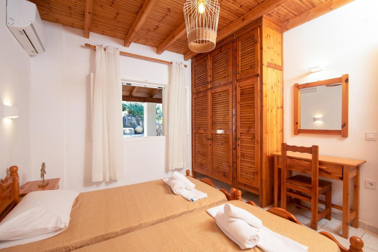 Aphrodite'S Maisonette On Corfu Island 바바티 외부 사진