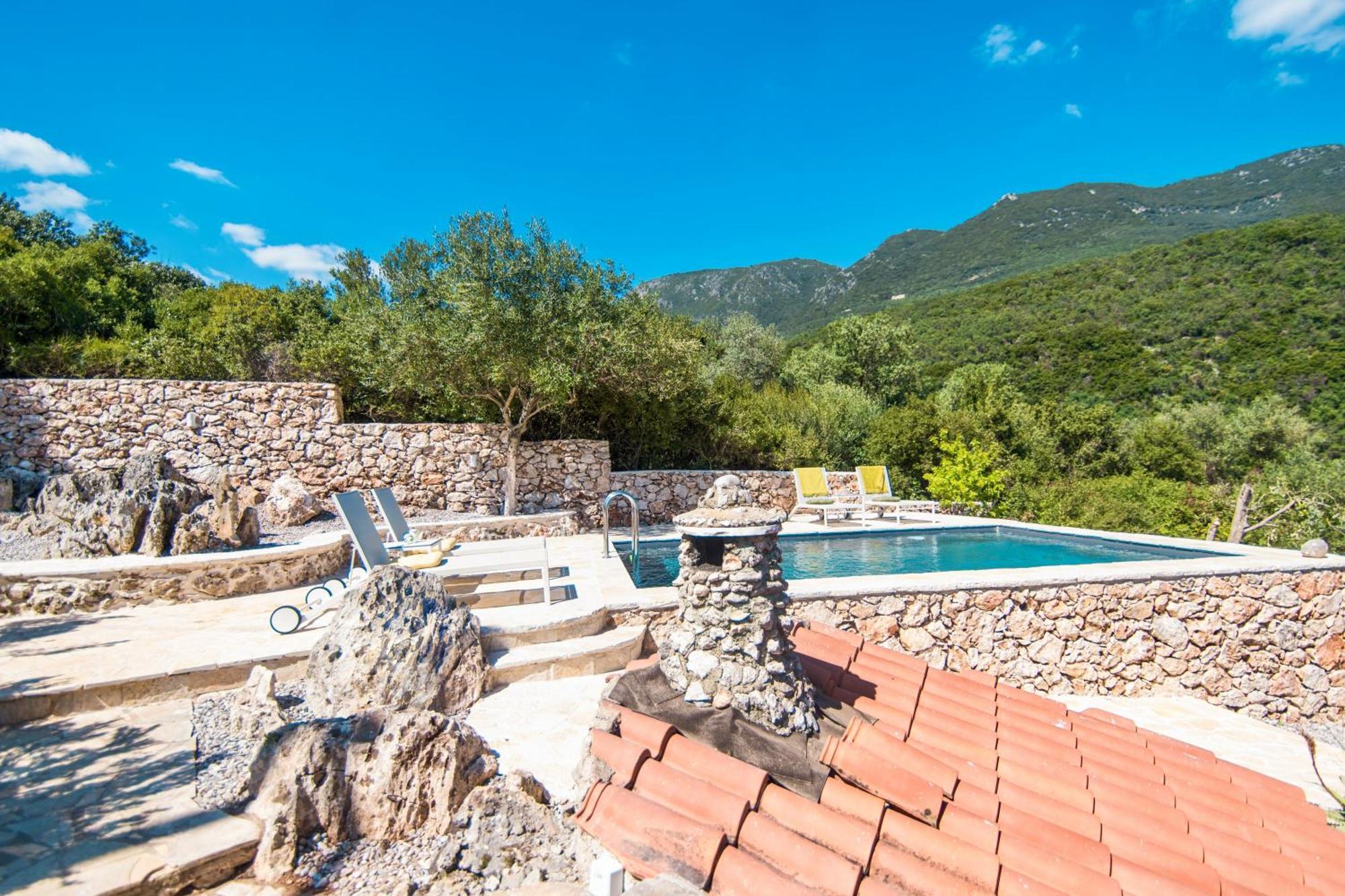 Aphrodite'S Maisonette On Corfu Island 바바티 외부 사진