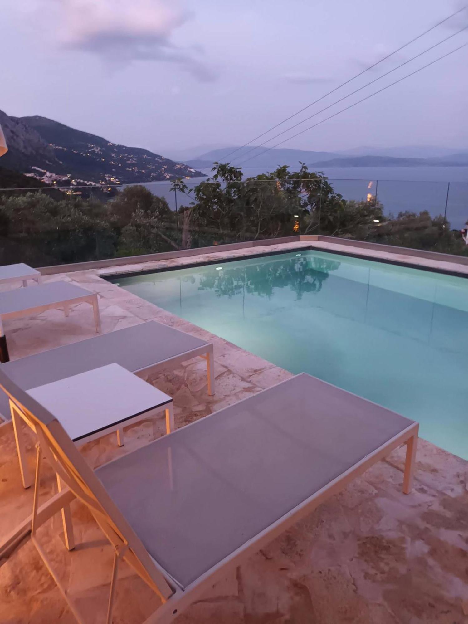Aphrodite'S Maisonette On Corfu Island 바바티 외부 사진